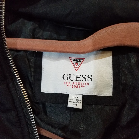 Guess winter Vest - Picture 2 of 2